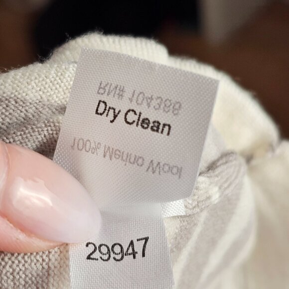 Garnet Hill Zebra Strip Long Sleeve Off White Top Sz S - Picture 6 of 7